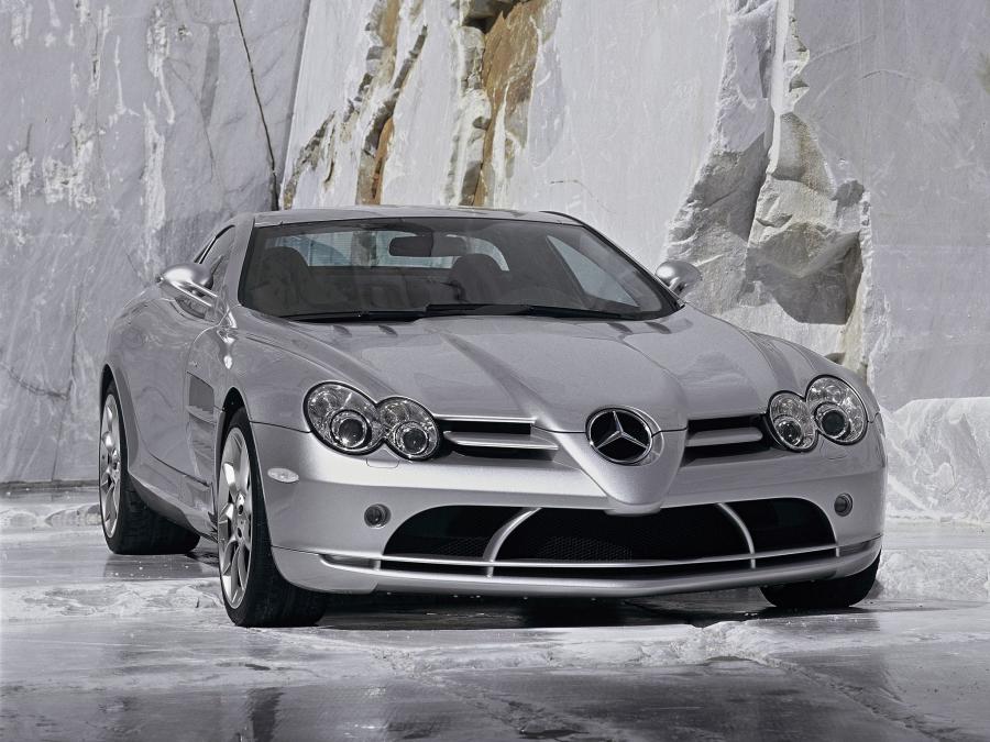  Mercedes-Benz SLR McLaren 2003 года  (фото 298 из 319)